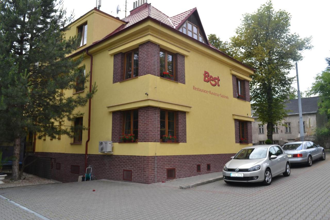 Hotel Best Ostrava Buitenkant foto